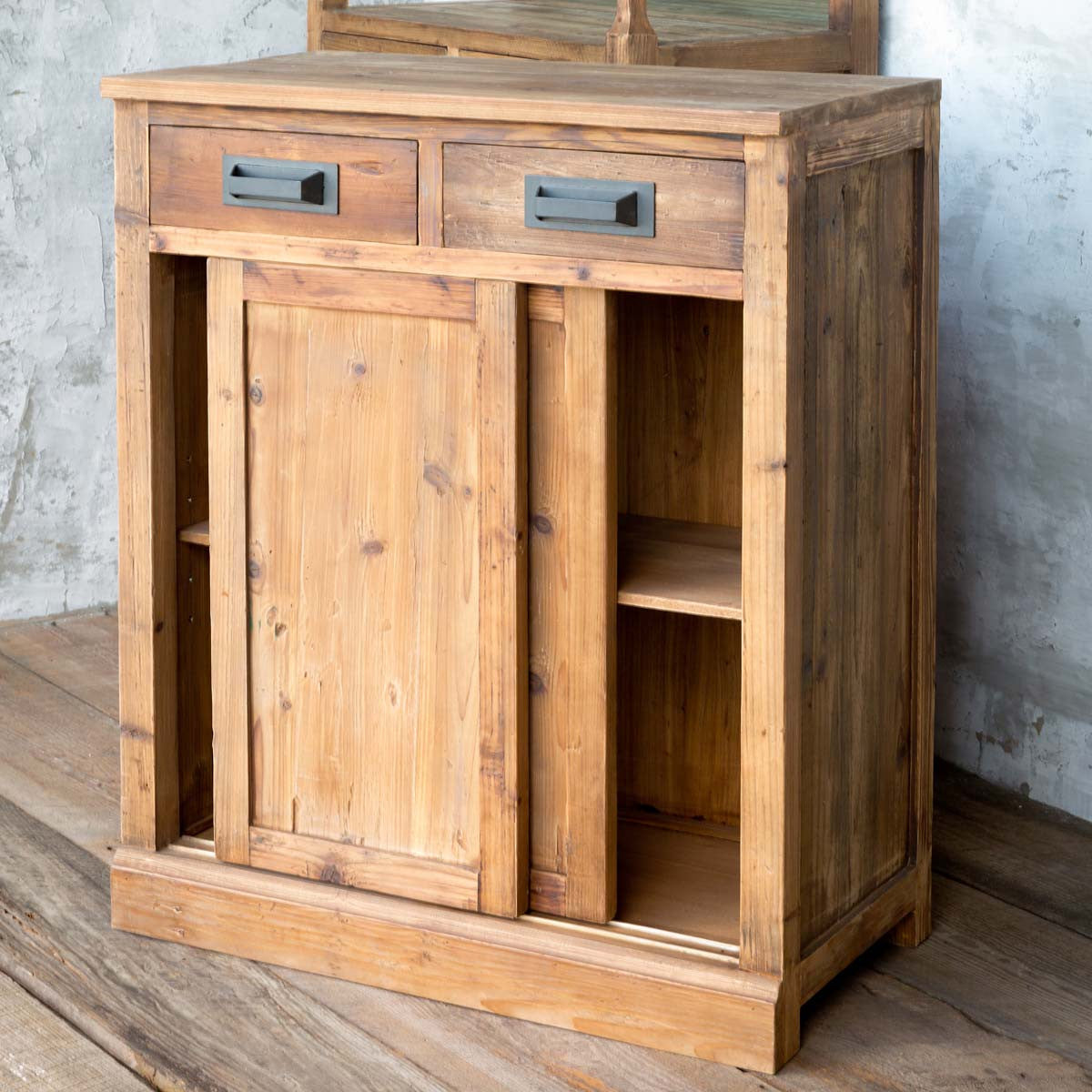 Low Bar Back Cabinet